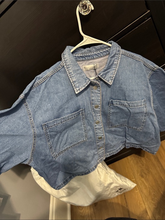 Primark Tops - Primark Light Blue Cropped Denim Shirt